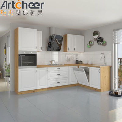 현대 부엌 캐비닛 및 클래식 디자인 카운터톱을위한 인공 돌 백스플래시